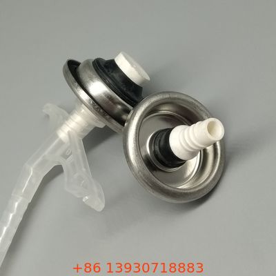 효율적이고 낮은 압력 PU 폼 스프레이 밸브는 완전한 제품 배출과 최소한의 폐기물을 가진 2 구성 요소 폼 키트입니다.