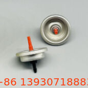 일회용 및 리필용 라이터용으로 설계된 부탄 라이터 가스 리필 밸브