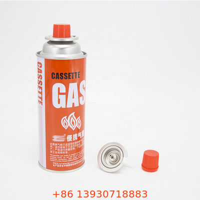 붉은 덮개가 있는 부탄 가스 오븐 밸브